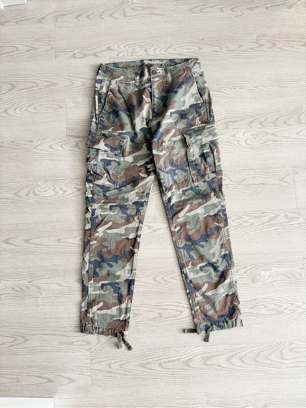 Men's Camo Cargo Pants - American Eagle